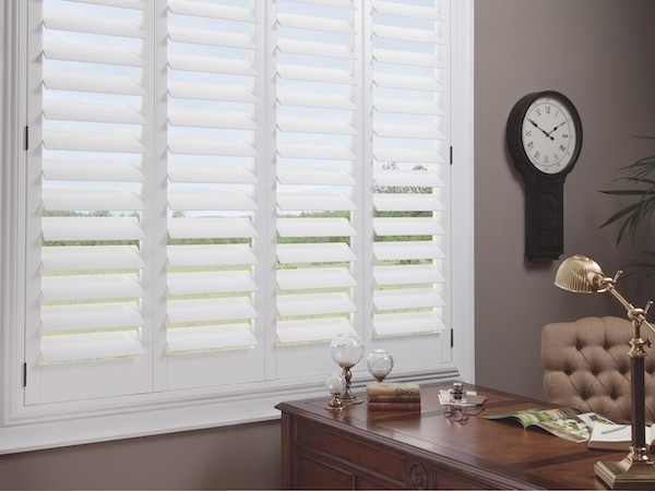 Hunter Douglas Dealer Image